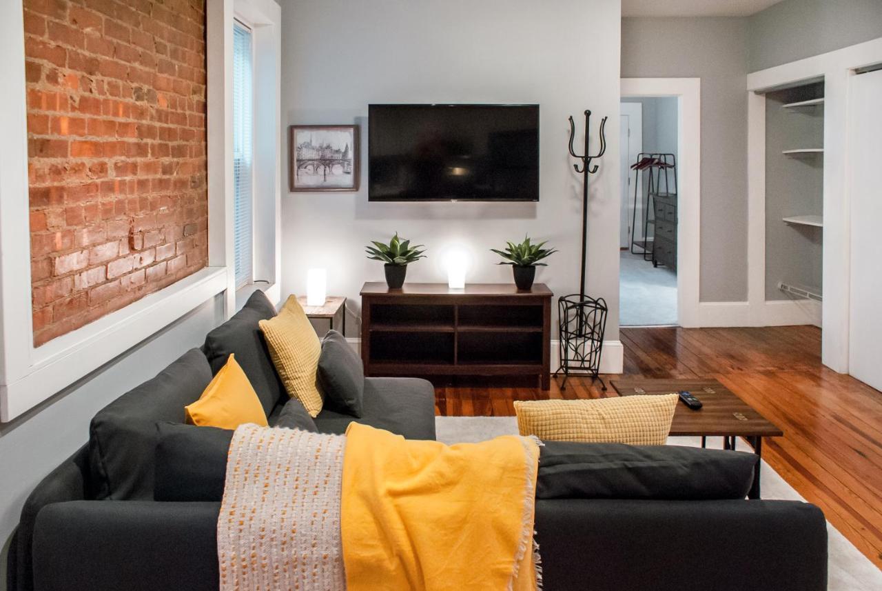 Gorgeous 1Br Wooster Sq. Apt. - Wshr/Dryr, Parking Нью-Хейвен Экстерьер фото